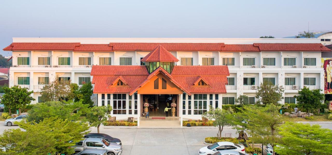 Silayok Grand Hotel Tak Esterno foto