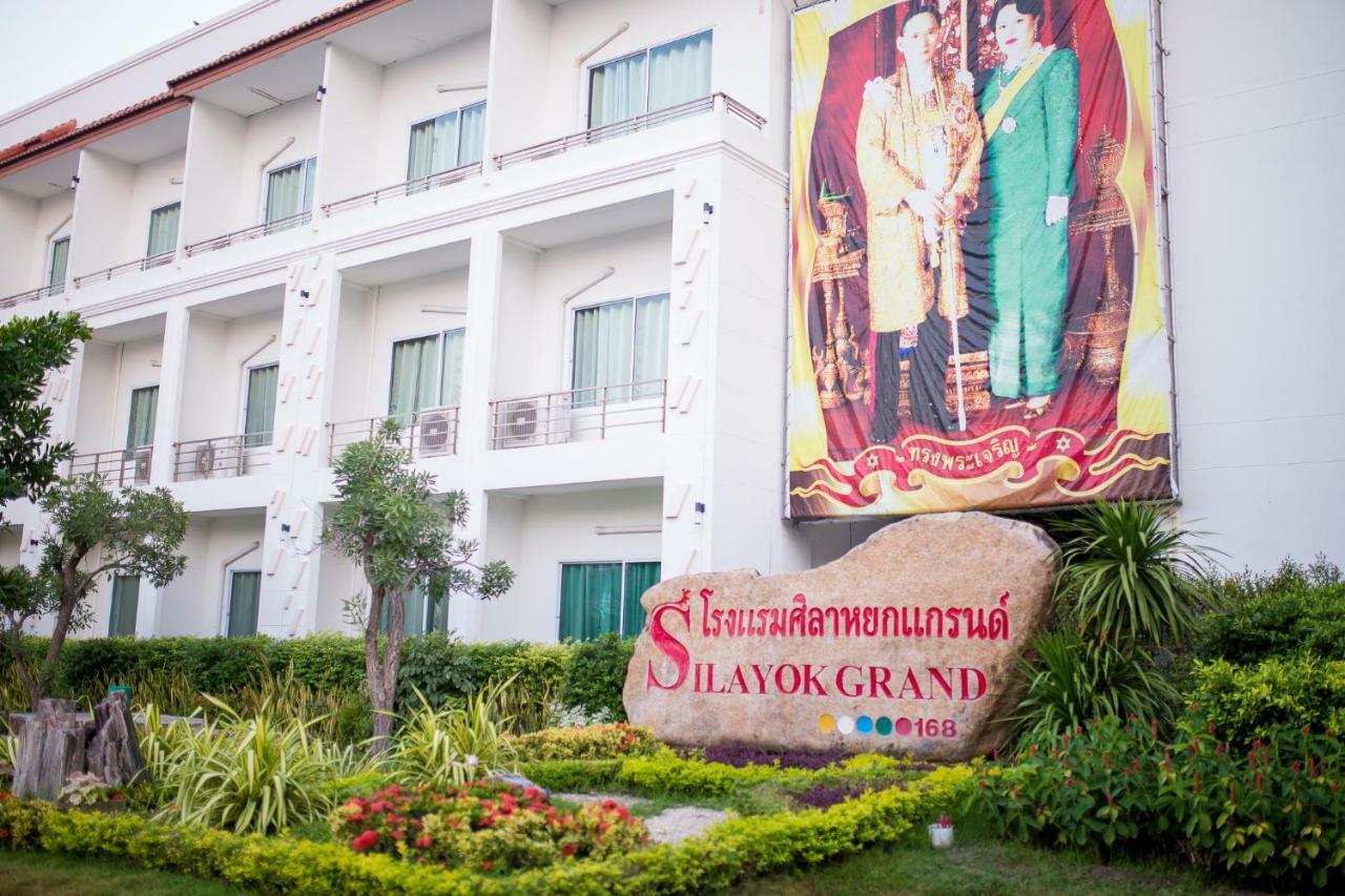 Silayok Grand Hotel Tak Esterno foto